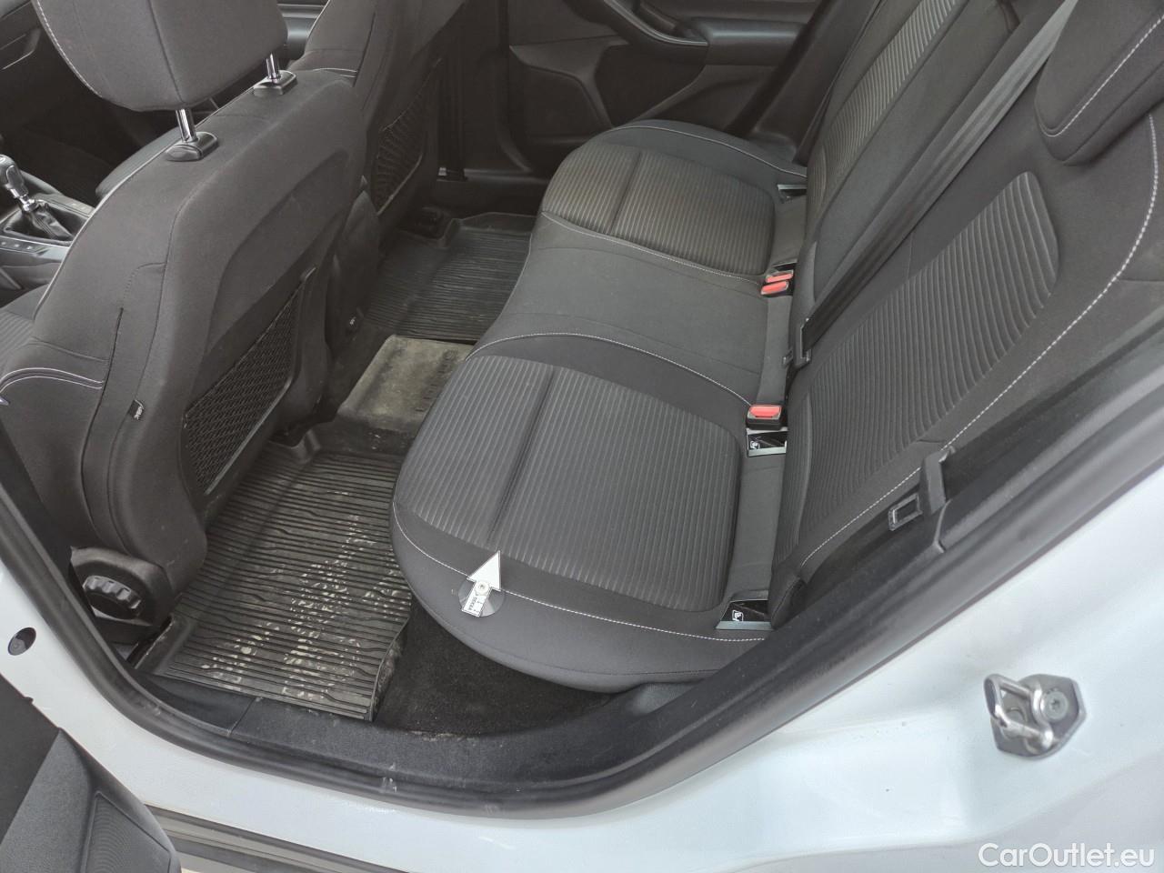  Ford  Focus 1.5 EcoBlue 120CP Titanium #42