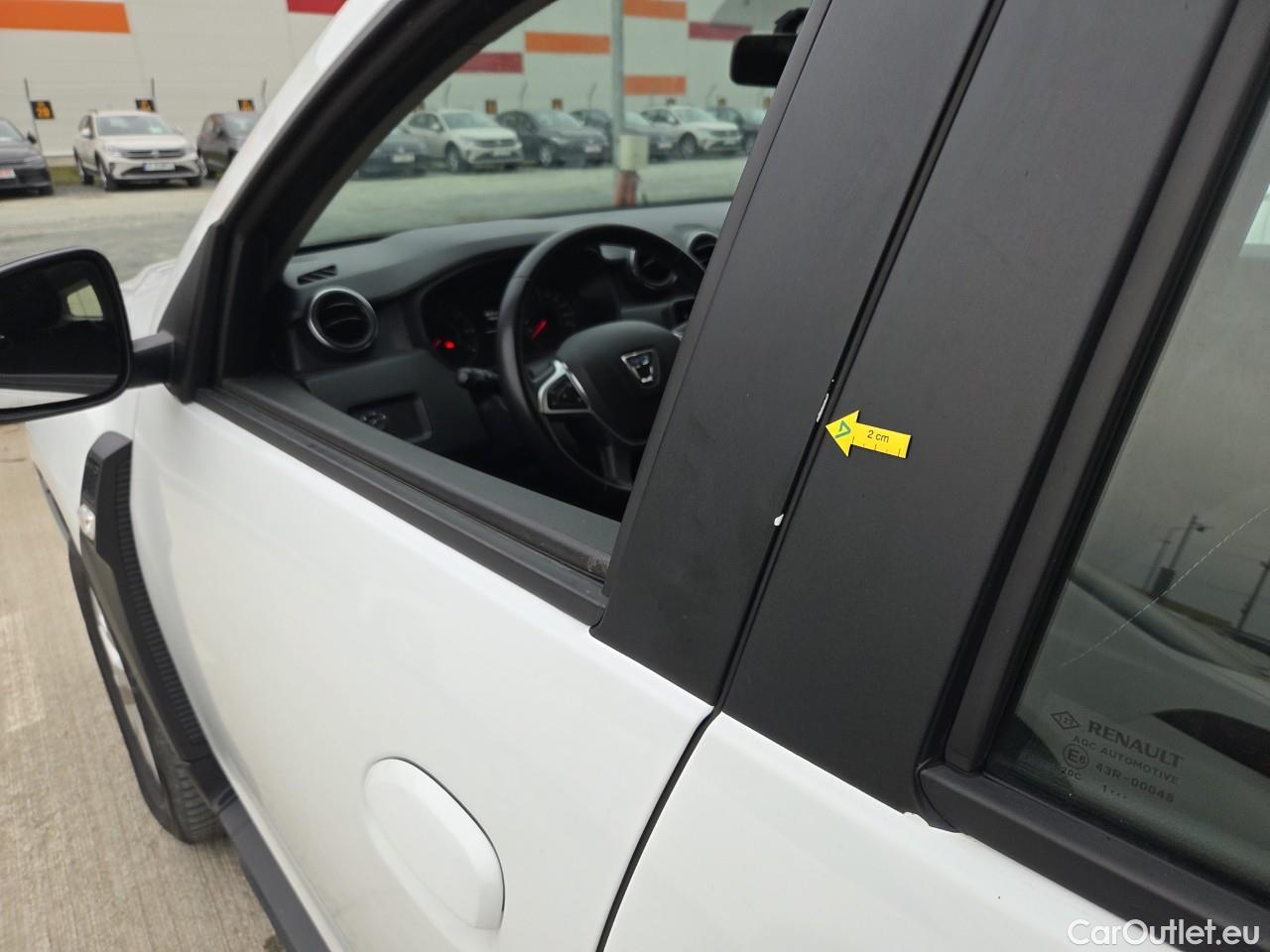  Dacia  Duster 1.5 Blue dCi 115CP Comfort 4WD #2