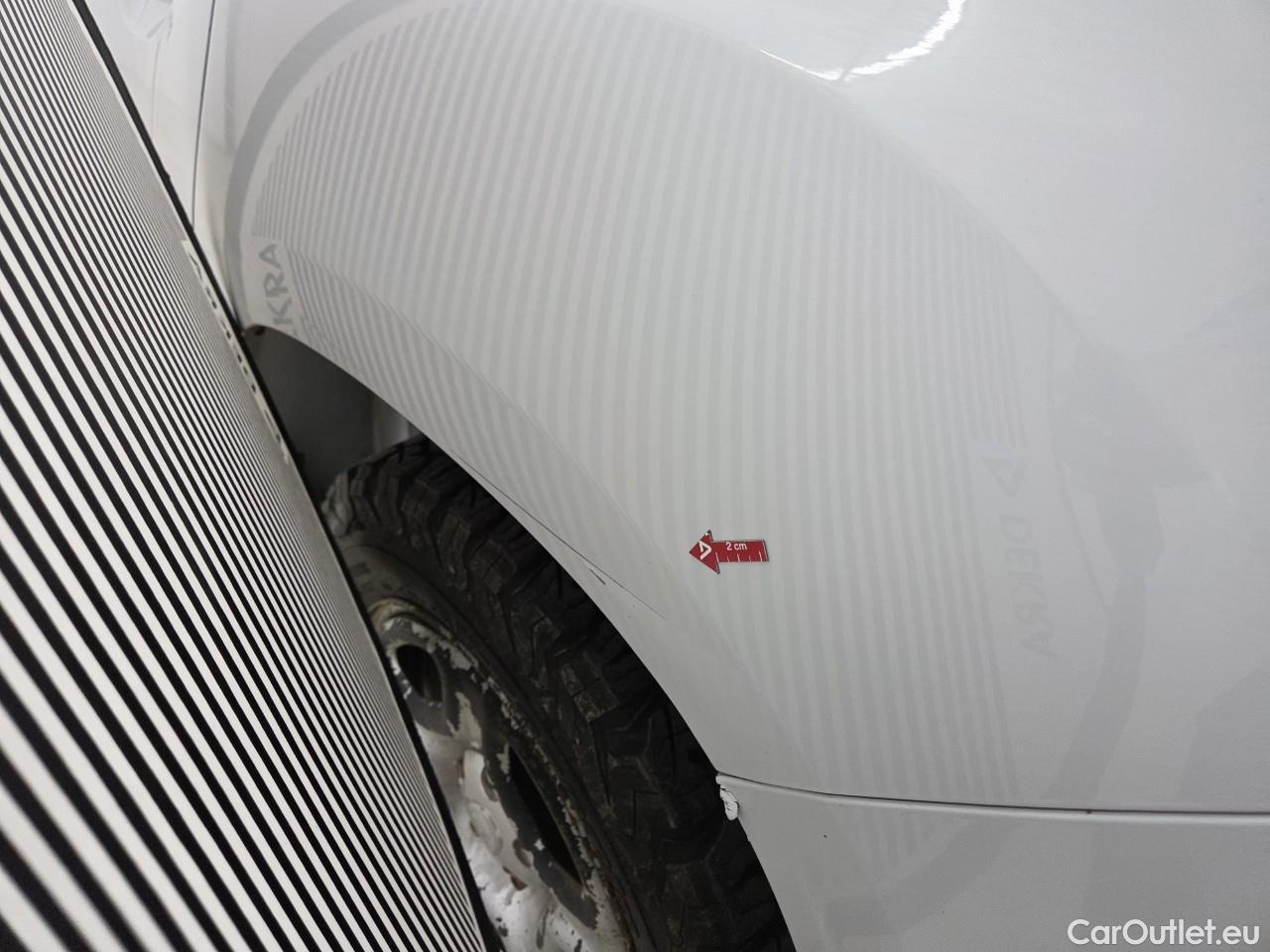  Dacia  Duster 1.5 Blue dCi 115CP Comfort 4WD #48