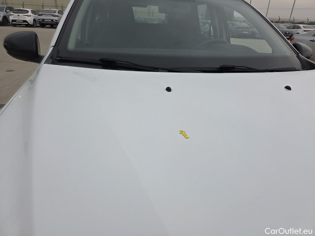  Dacia  Duster 1.5 Blue dCi 115CP Comfort 4WD #5