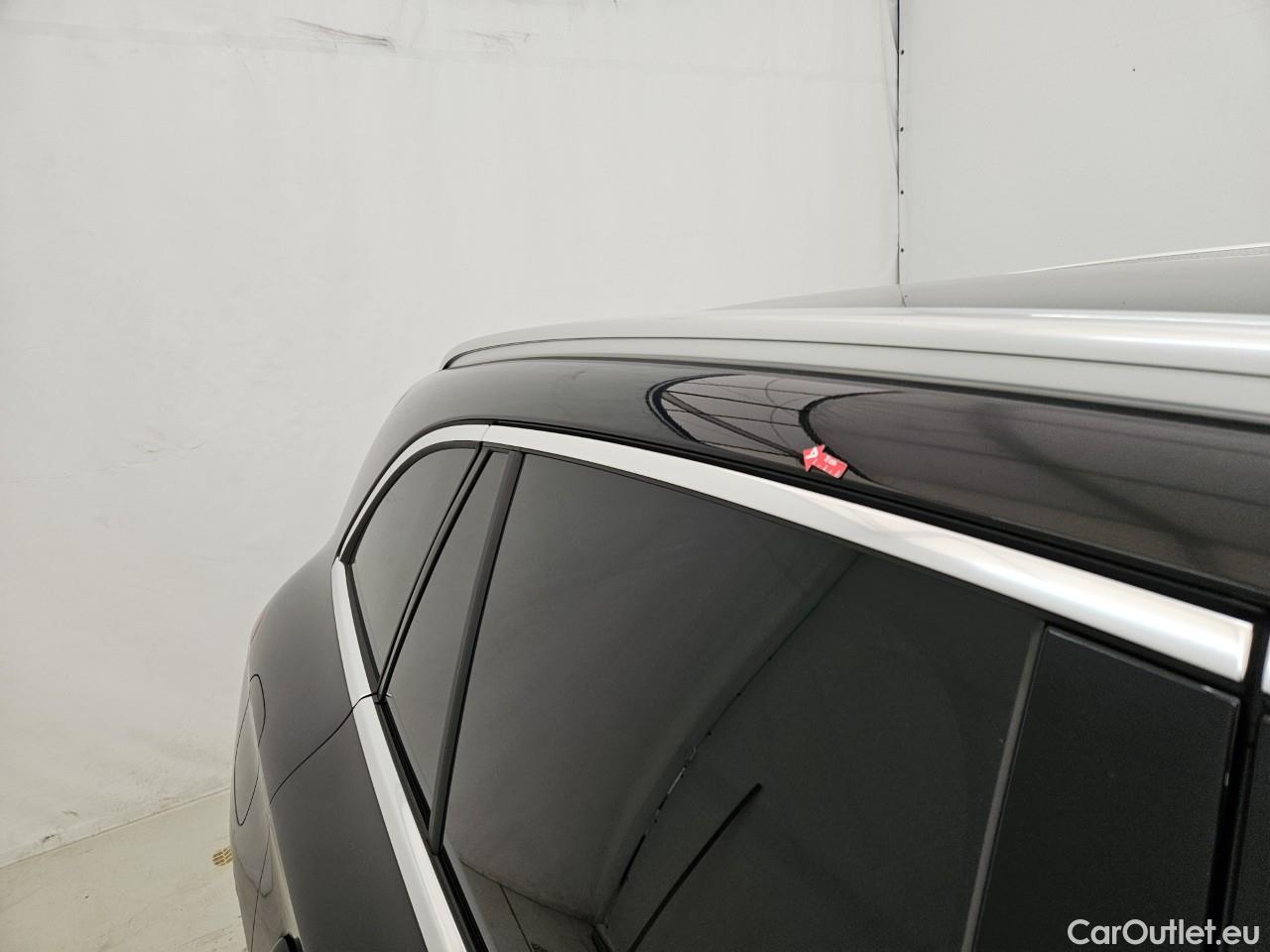  Mercedes  GLC  200 4MATIC #33