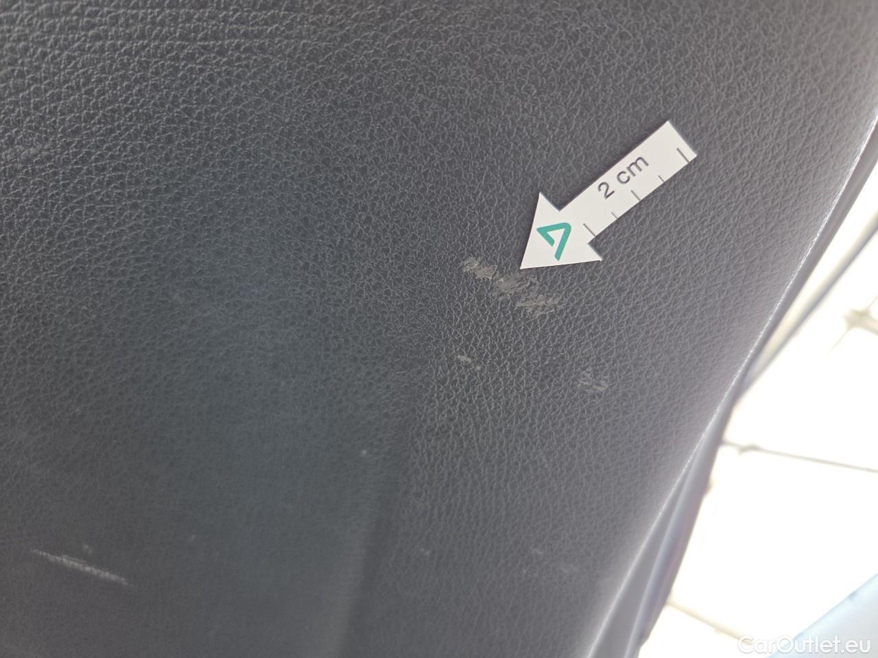  Mercedes  GLC  200 4MATIC #50