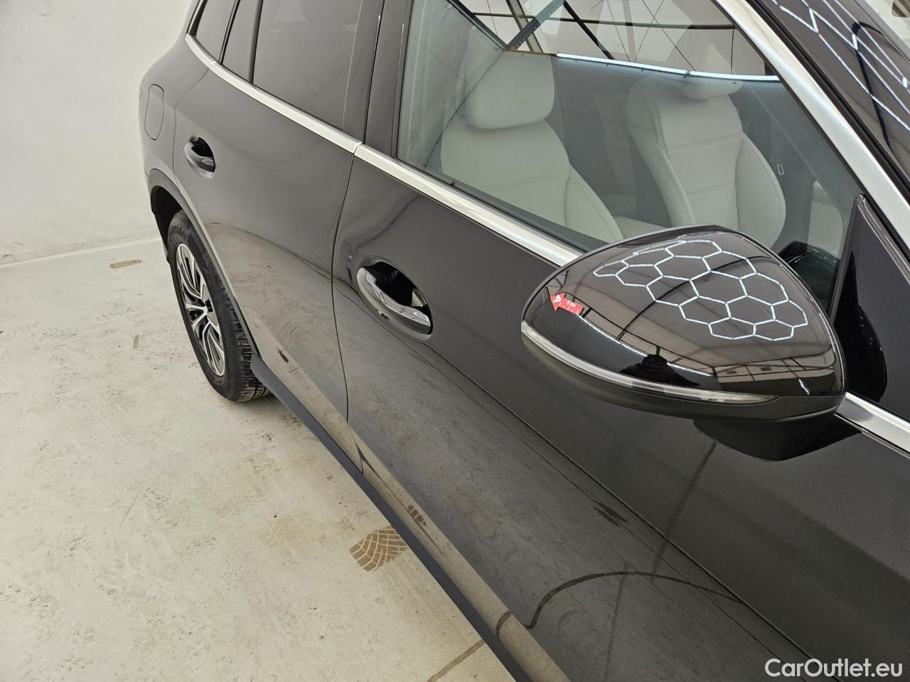  Mercedes  GLC  200 4MATIC #26