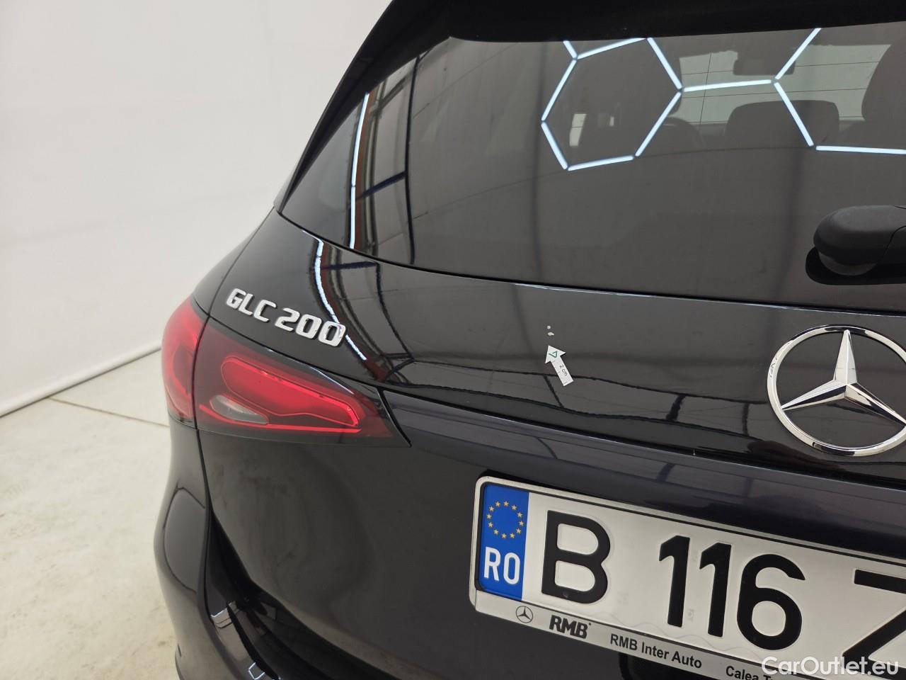  Mercedes  GLC  200 4MATIC #32