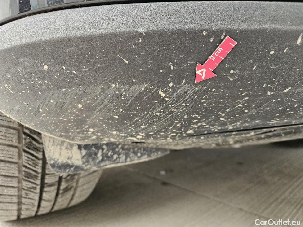  Mercedes  GLC  200 4MATIC #10