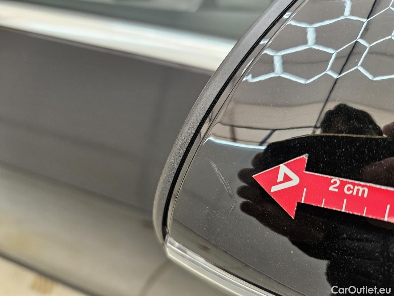  Mercedes  GLC  200 4MATIC #25