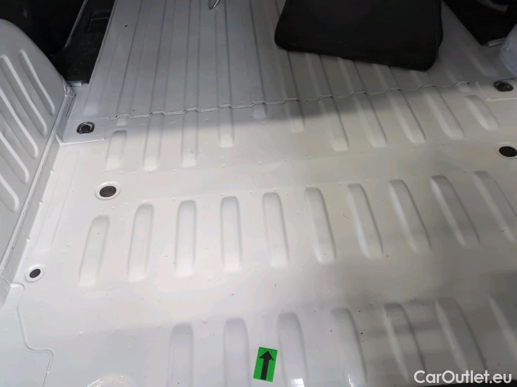  Renault  EXPRESS 1.5 Blue dCi 95CP Confort #42