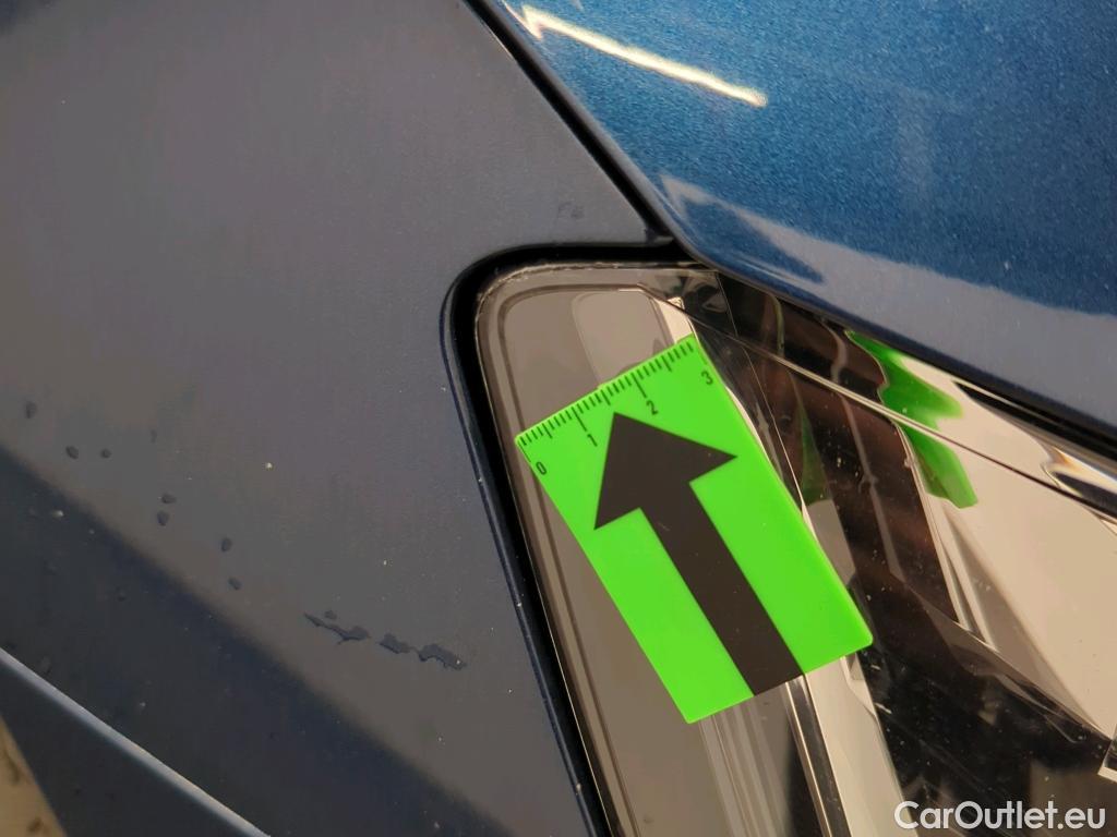  Skoda  Superb 2.0 TDI 200CP Style Combi DSG #24