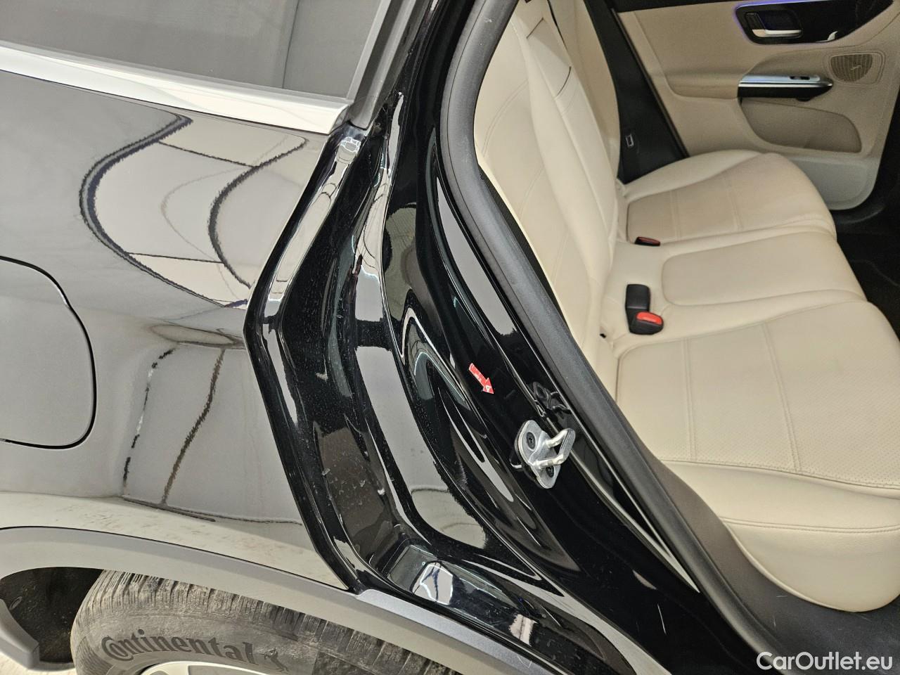  Mercedes  GLC  200 4MATIC #35