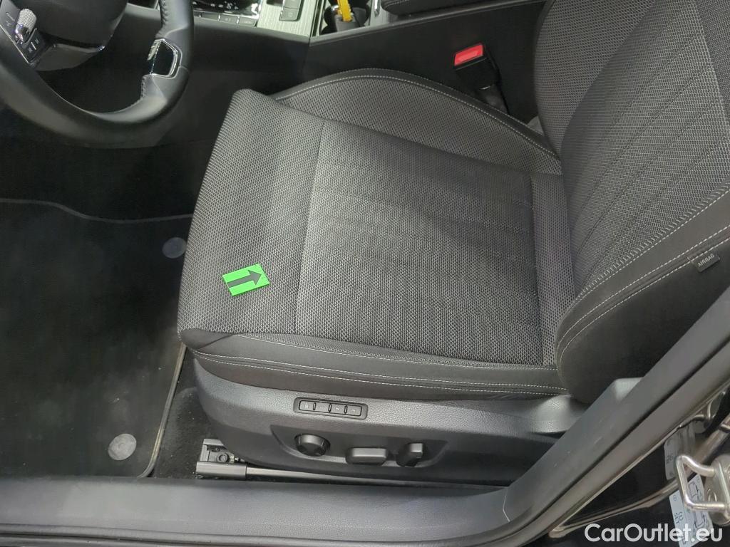  Skoda  Superb 2.0 TDI 150CP Style Combi DSG #17