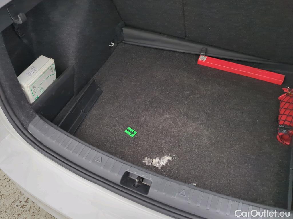  Skoda  Scala 1.6 TDI Ambition DSG #36