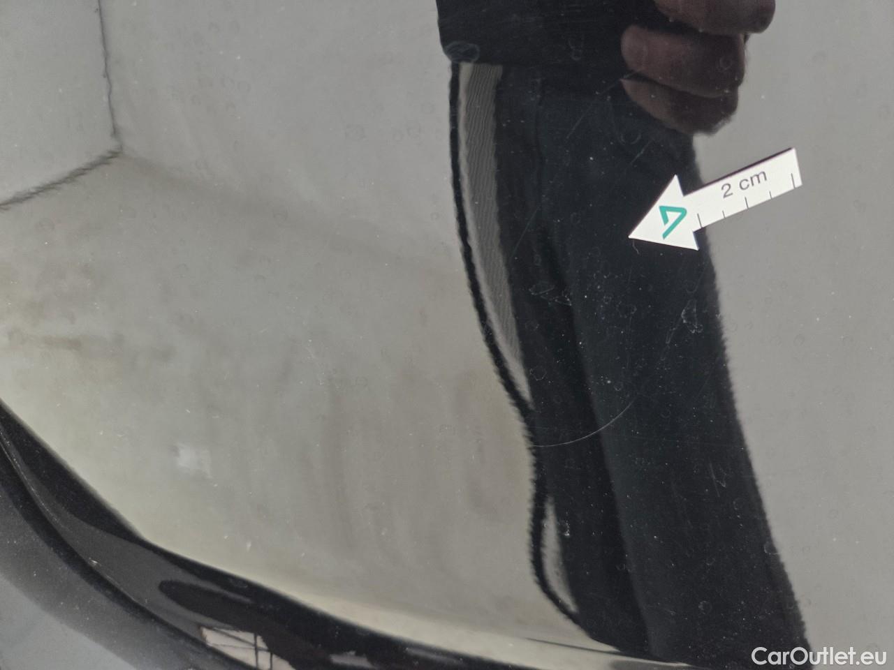  Mercedes  GLC  200 4MATIC #33