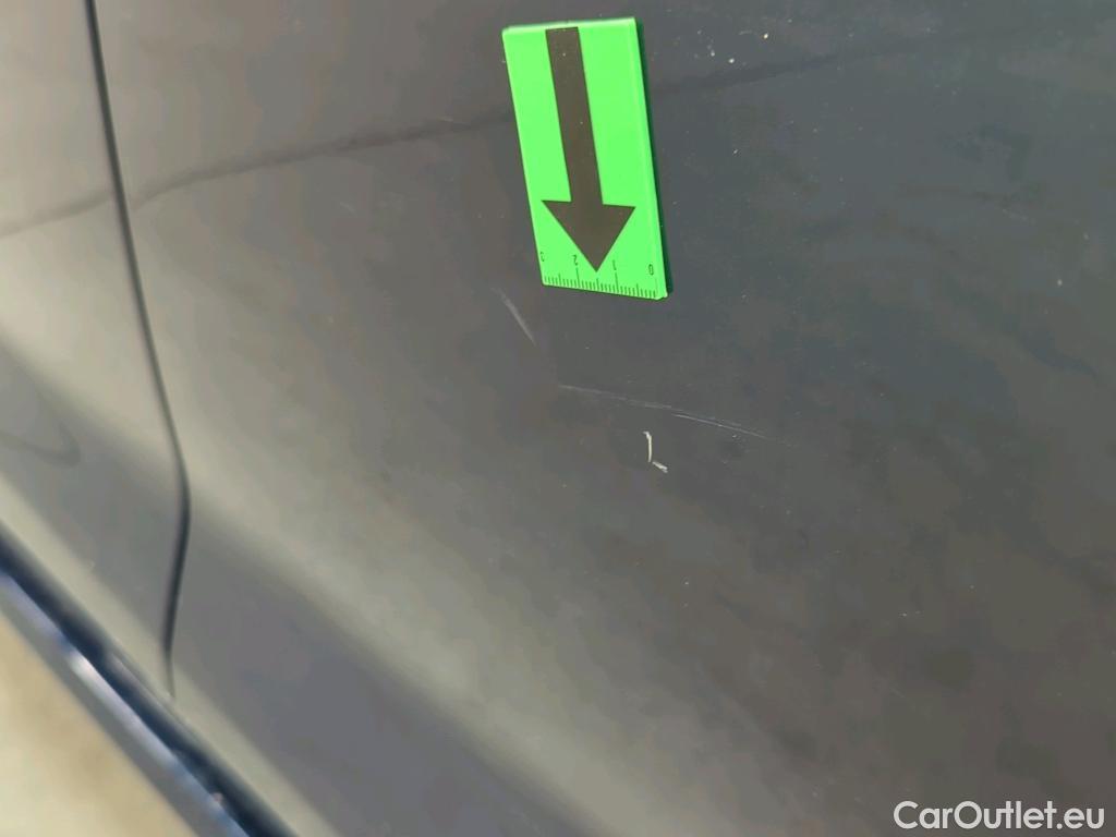  Toyota  Corolla 1.8 Hybrid Dynamic HSD E-CVT #16