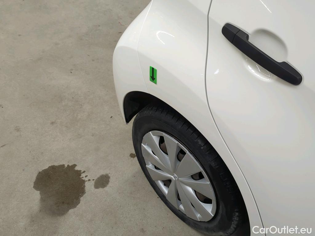  Toyota  Aygo 1.0 VVT-I X-voice #10
