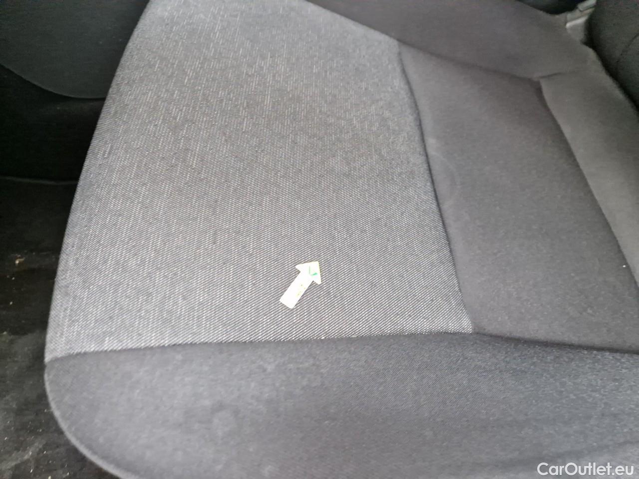  Toyota  Yaris 1.5 Hybrid Eco HYB Auto #24