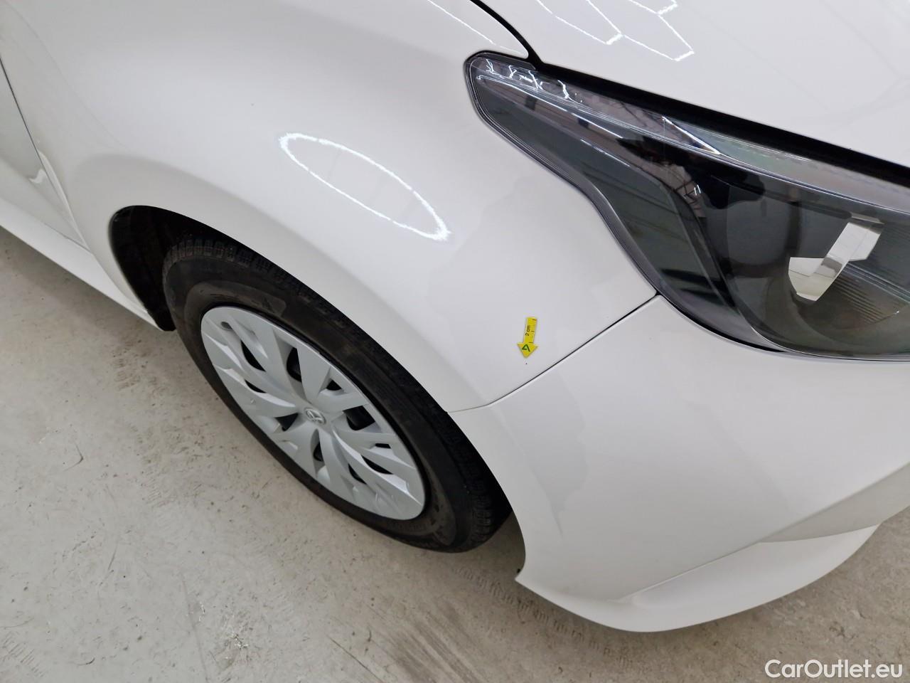  Toyota  Yaris 1.5 Hybrid Eco HYB Auto #10