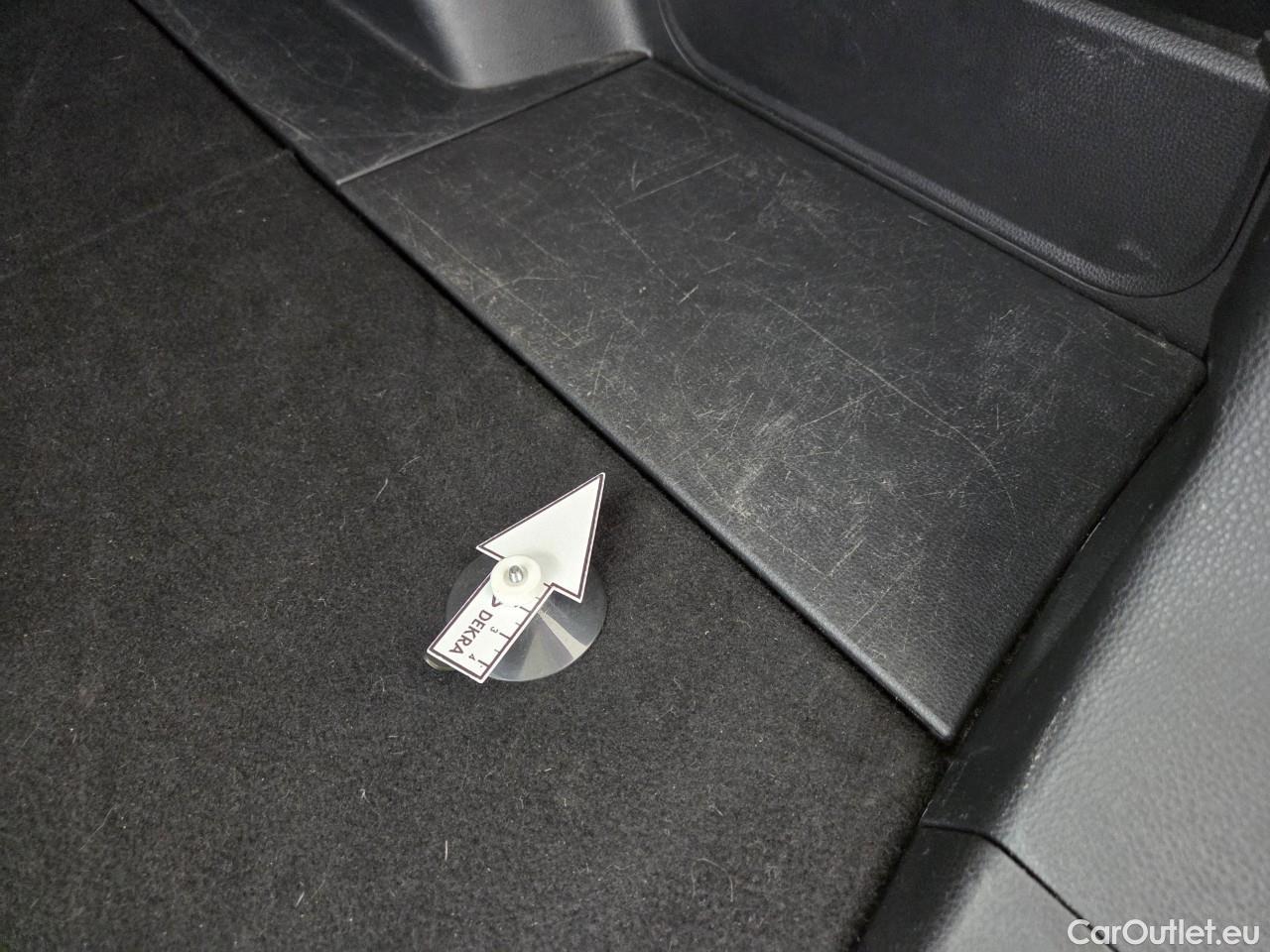  Toyota  RAV4 2.5 Hybrid Dynamic HSD E-CVT AWD #37