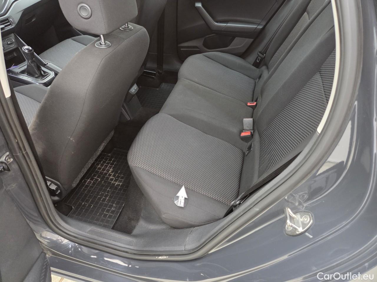  Volkswagen  Polo 1.0 80CP Trendline #48