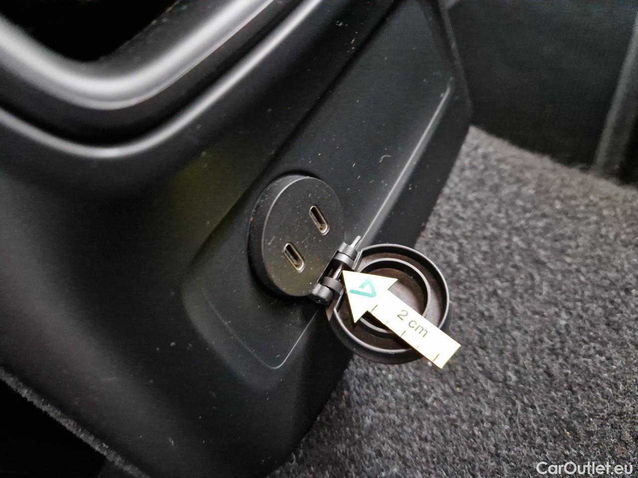  Volvo  XC 40 1.5 T5 PHEV Plus Dark Recharge DCT #14