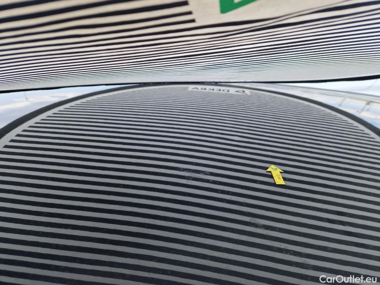  Volkswagen  Polo 1.0 80CP Trendline #25