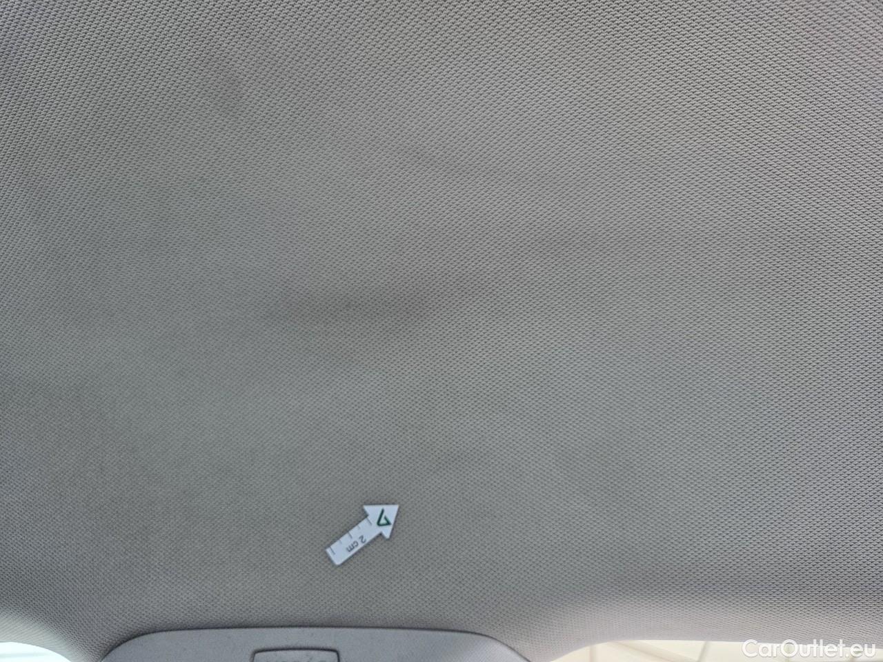  Volkswagen  Polo 1.0 80CP Trendline #43