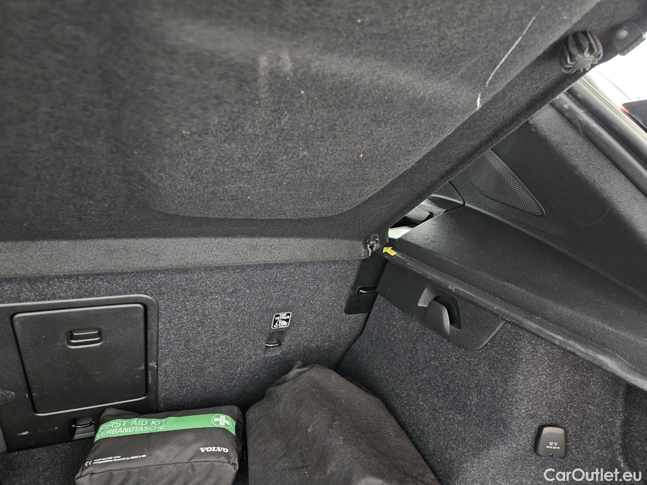  Volvo  XC 40 1.5 T5 PHEV Plus Dark Recharge DCT #13