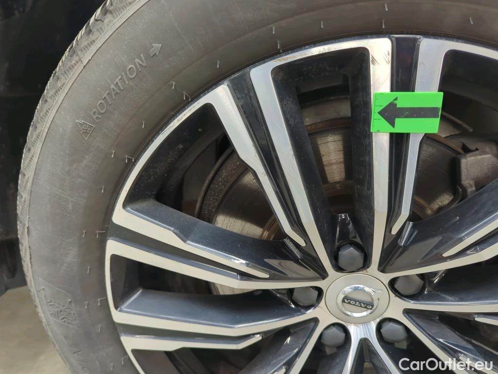  Volvo  XC60 2.0 B5 D 235CP Inscription AT8 AWD #16