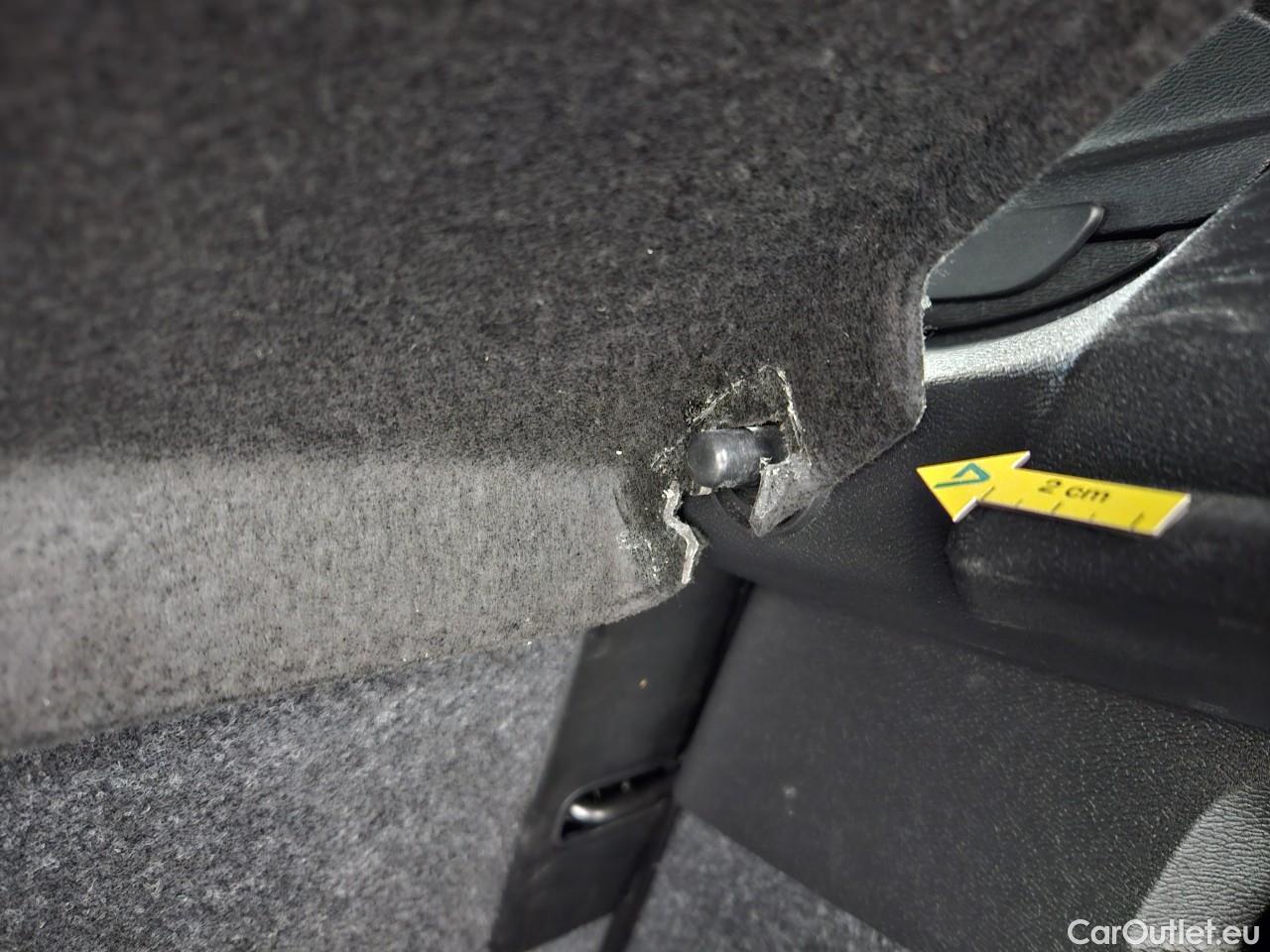  Volvo  XC 40 1.5 T5 PHEV Plus Dark Recharge DCT #12