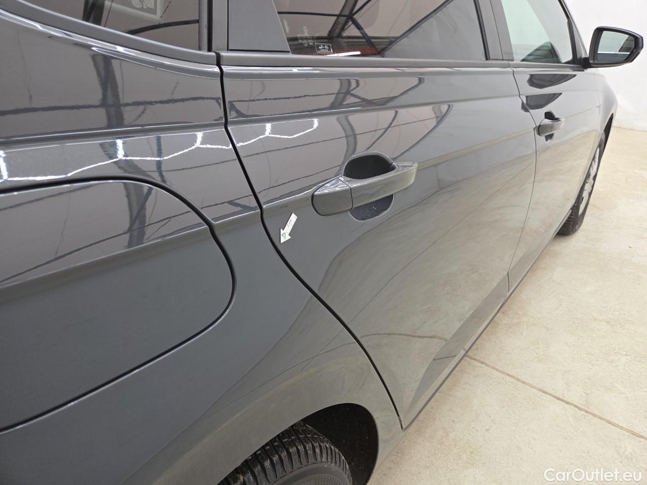  Volkswagen  Polo 1.0 80CP Trendline #26