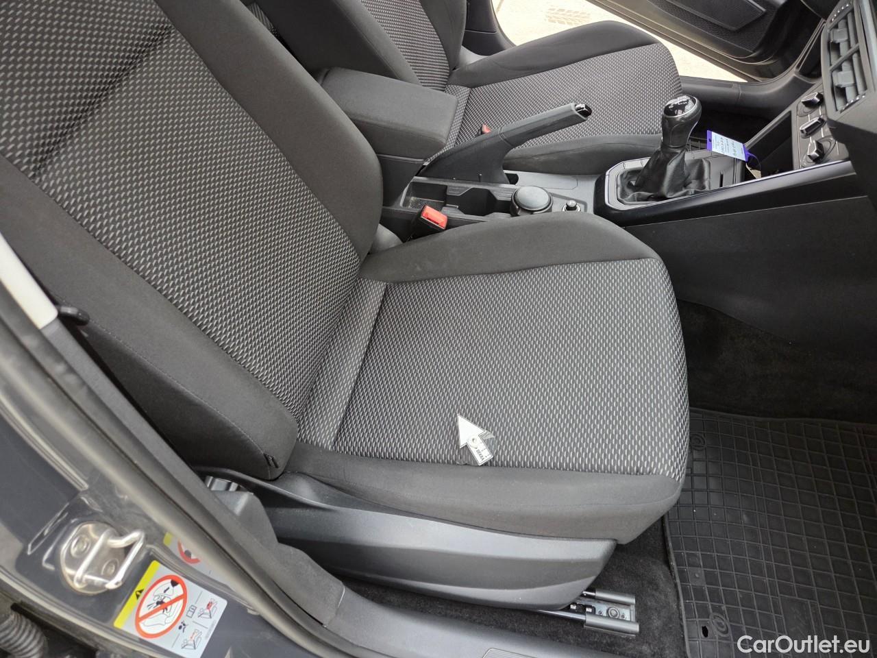  Volkswagen  Polo 1.0 80CP Trendline #46