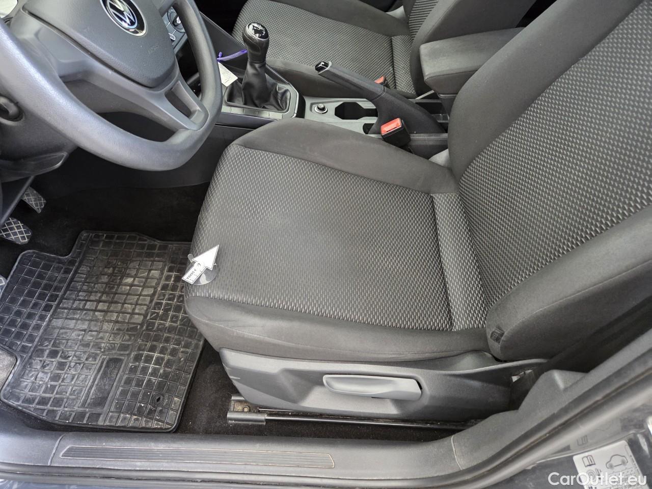  Volkswagen  Polo 1.0 80CP Trendline #39