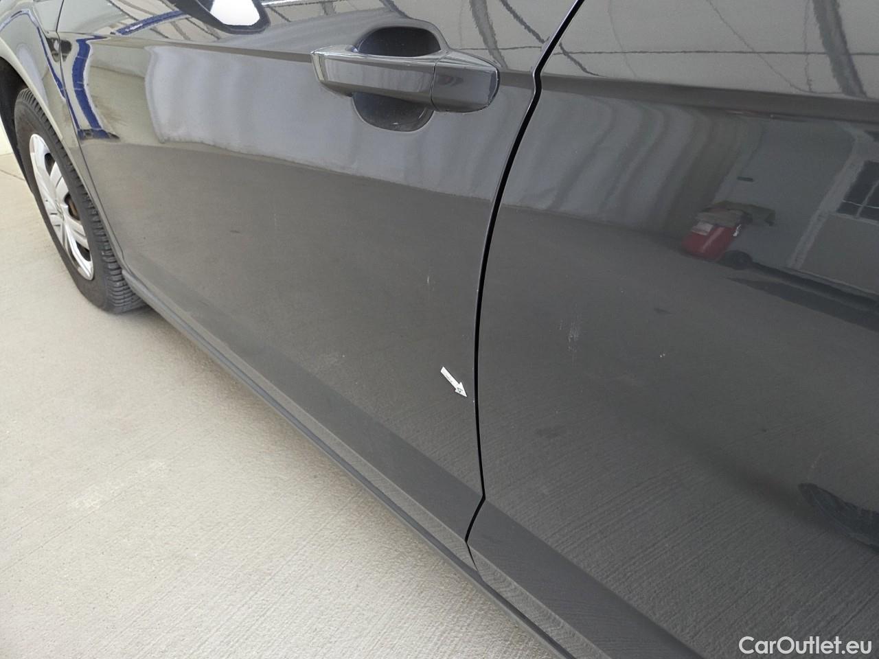  Volkswagen  Polo 1.0 80CP Trendline #2