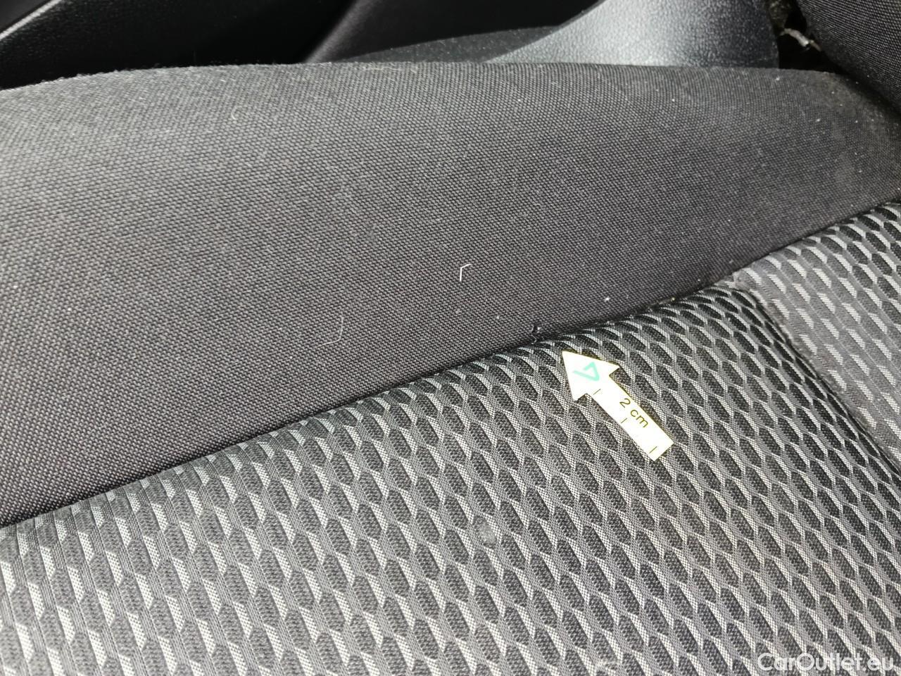  Volkswagen  Polo 1.0 80CP Trendline #2