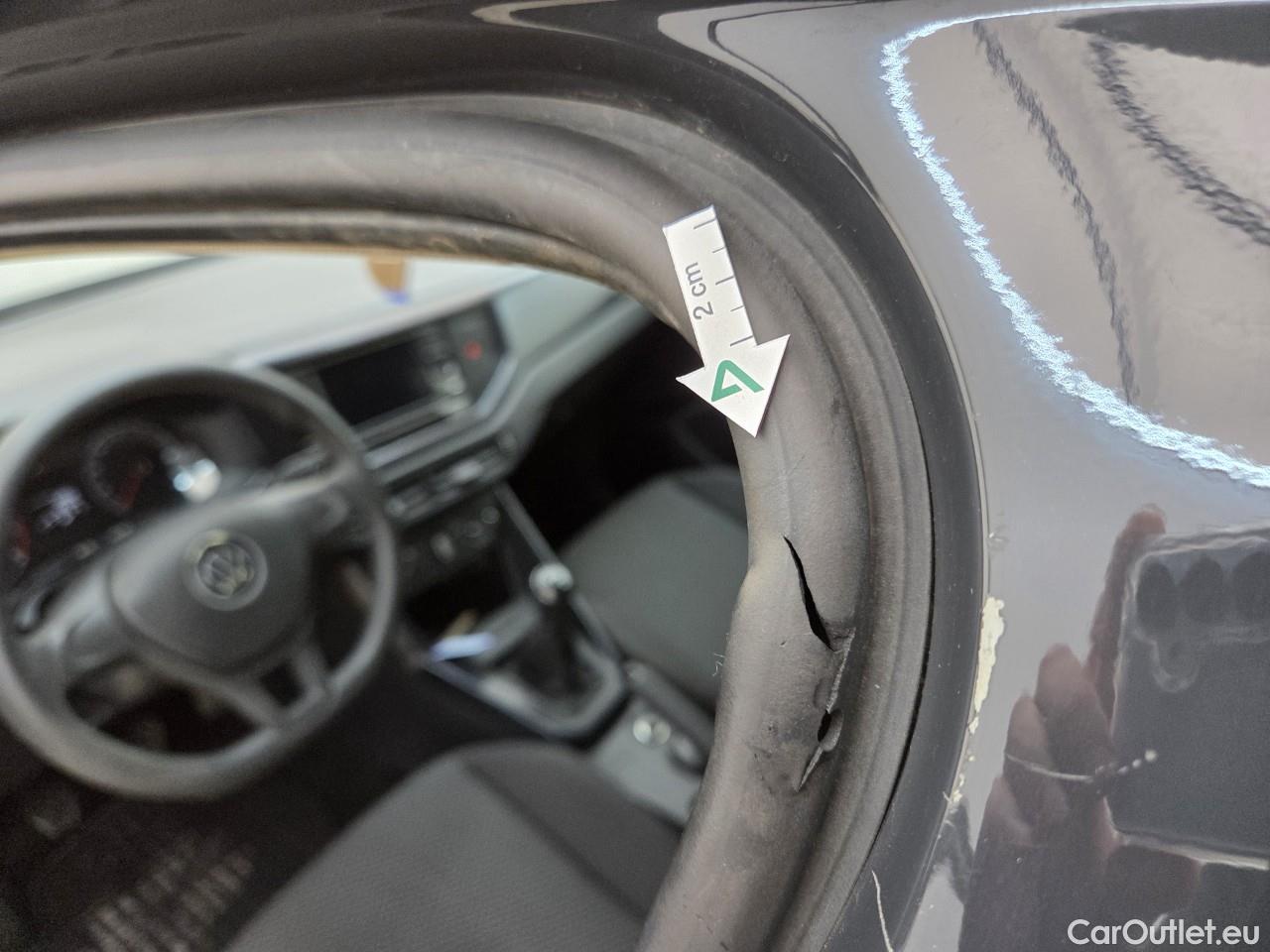  Volkswagen  Polo 1.0 80CP Trendline #56