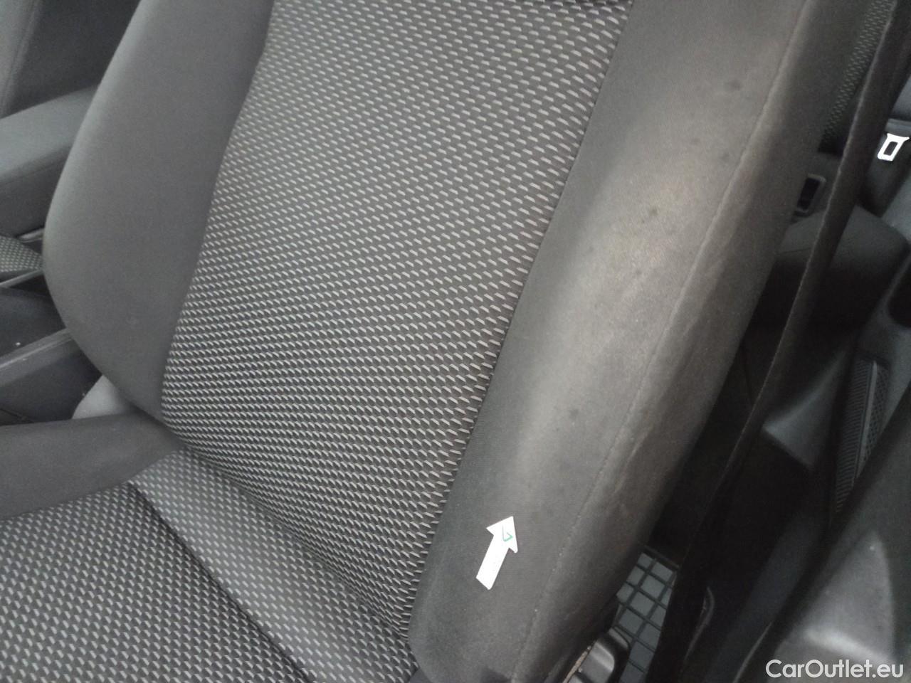  Volkswagen  Polo 1.0 80CP Trendline #32