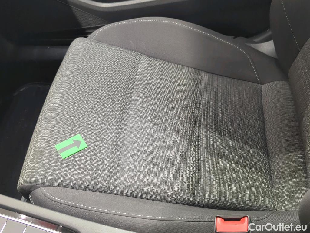  Volkswagen  Passat Var.Comfortline 2.0 TDI DSG 150 CP #17