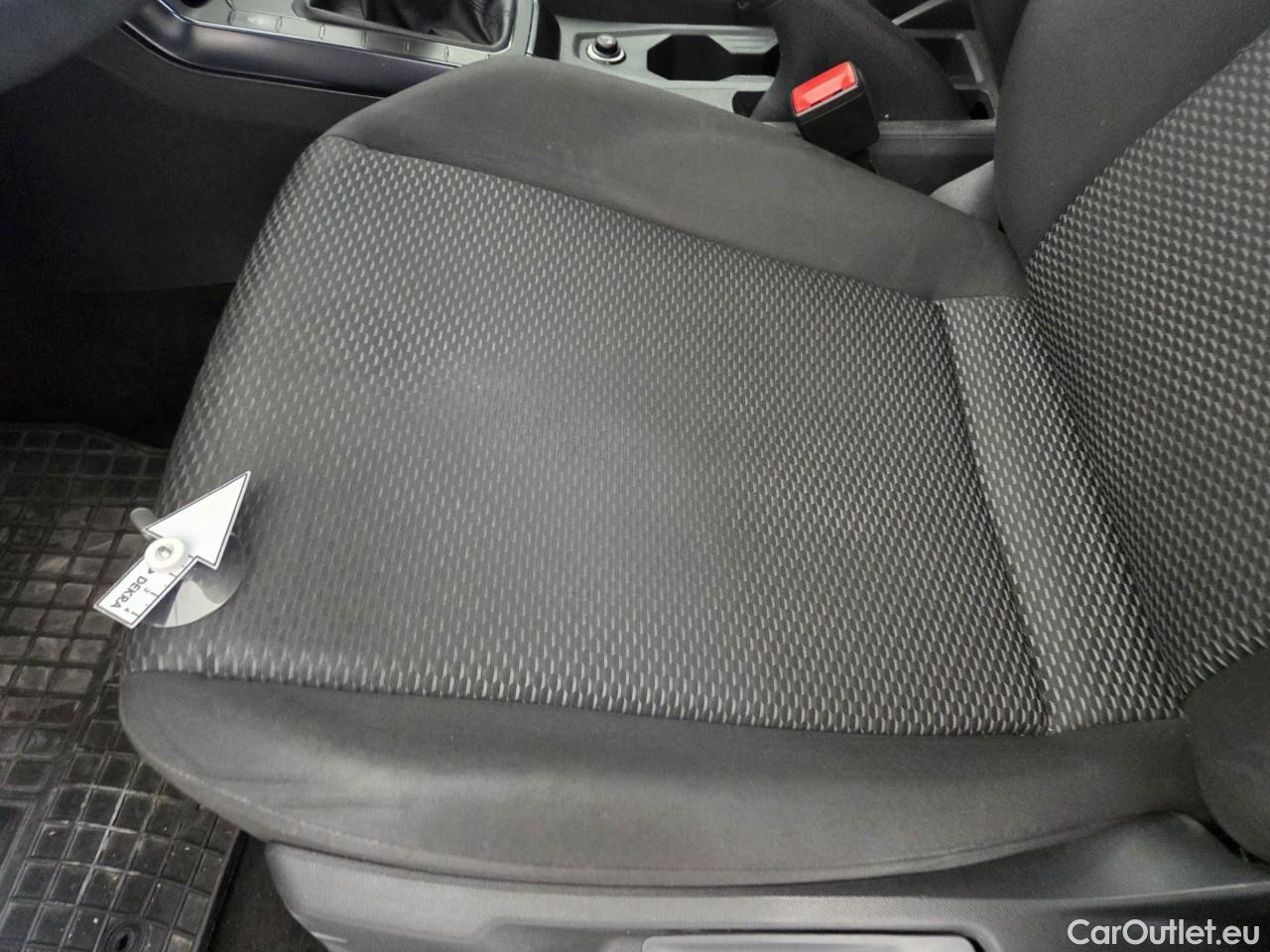  Volkswagen  Polo 1.0 80CP Trendline #38