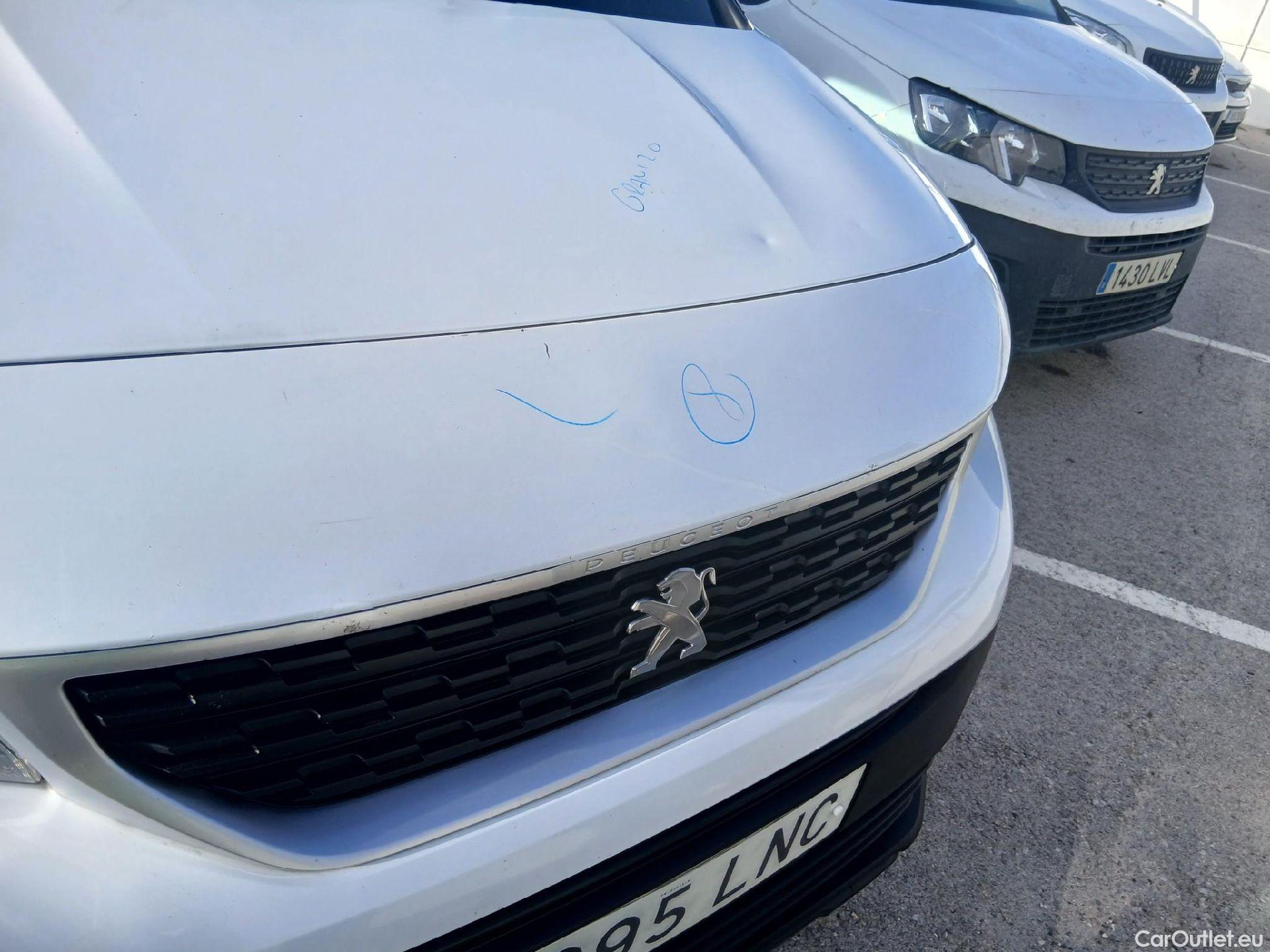  Peugeot  RIFTER PEUGEOT  / 2018 / 4P / combi Active Standard BlueHDi 73kW (IND) #42