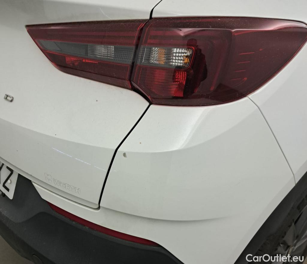  Opel   Grandland X OPEL Grandland / 2021 / 5P / todoterreno 1.5 CDTi Business Edition Auto #8