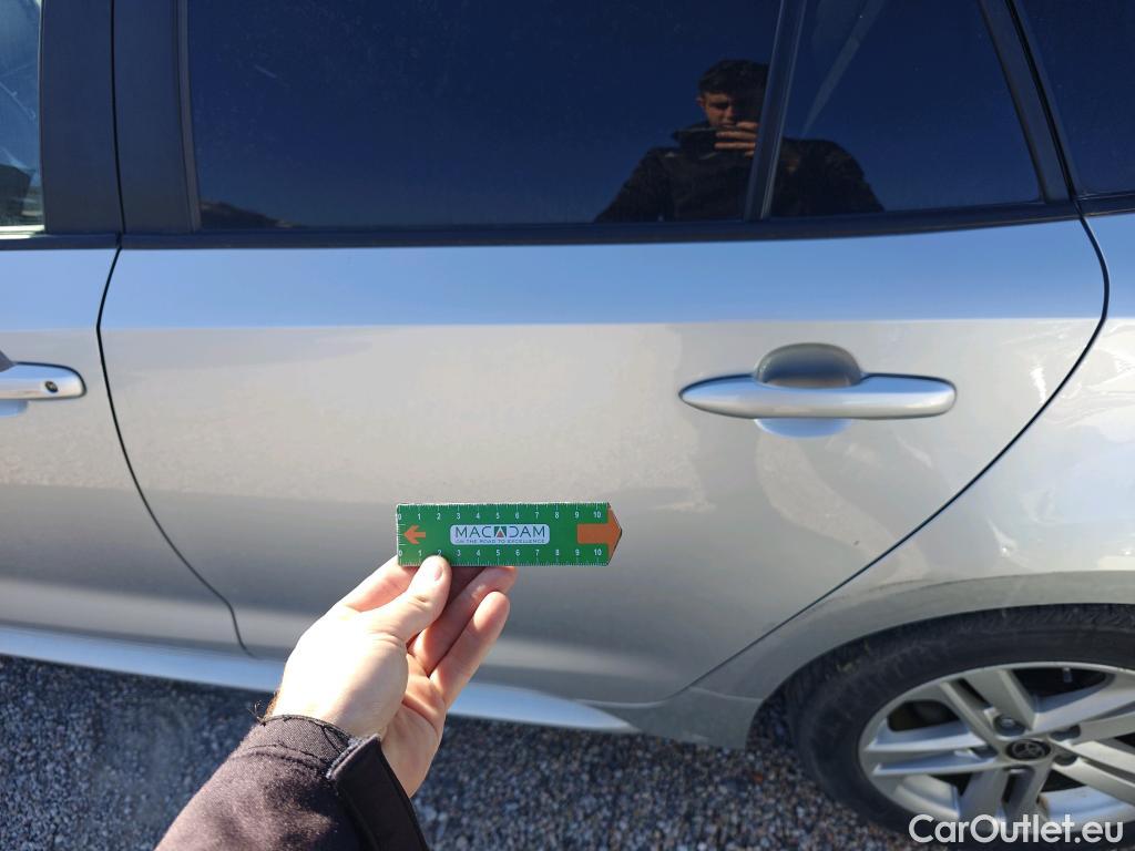  Toyota  Corolla TOYOTA  / 2019 / 5P / familiar 1.8 125H ACTIVE TECH E-CVT TOU SPORT #24