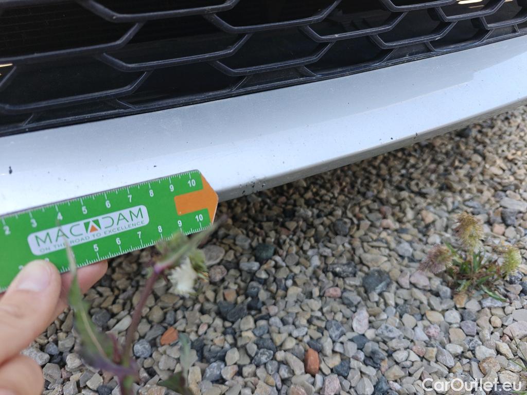  Toyota  Corolla TOYOTA  / 2019 / 5P / familiar 1.8 125H ACTIVE TECH E-CVT TOU SPORT #42