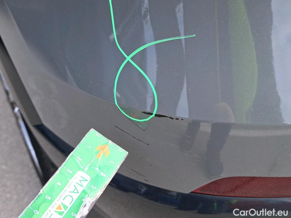  Audi  Q2 AUDI  / 2016 / 5P / todoterreno Design 30 TFSI 85kW (116CV) #18