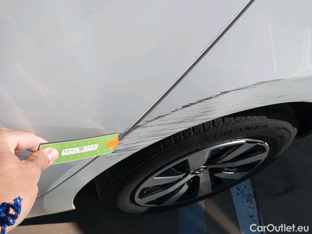  Renault  Clio RENAULT  / 2019 / 5P / berlina con portón Equilibre Blue dCi 74kW (100CV) #10