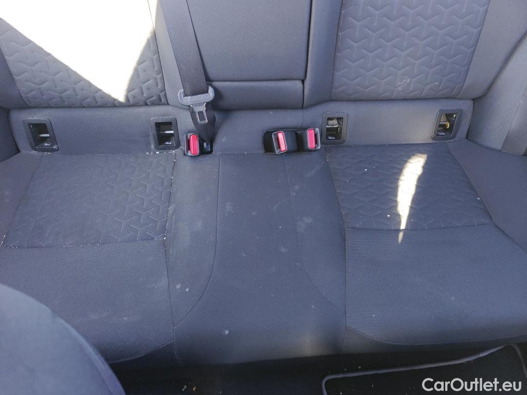  Toyota  Corolla TOYOTA  / 2019 / 5P / familiar 1.8 125H ACTIVE TECH E-CVT TOU SPORT #38