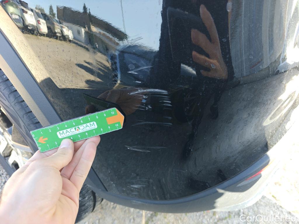  Mercedes  GLA MERCEDES-BENZ  / 2020 / 5P / todoterreno  200 D #25