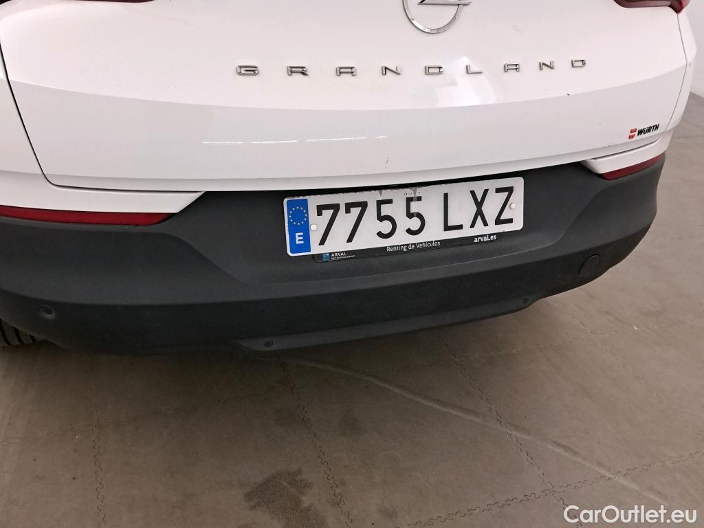  Opel   Grandland X OPEL Grandland / 2021 / 5P / todoterreno 1.5 CDTi Business Edition Auto #16