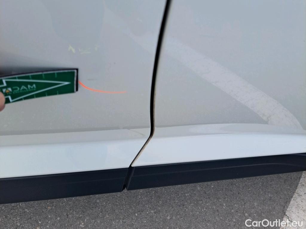  Nissan  Juke NISSAN  / 2019 / 5P / crossover DIG-T 84 kW (114 CV) DCT 7 V N-Connecta (AC) #31