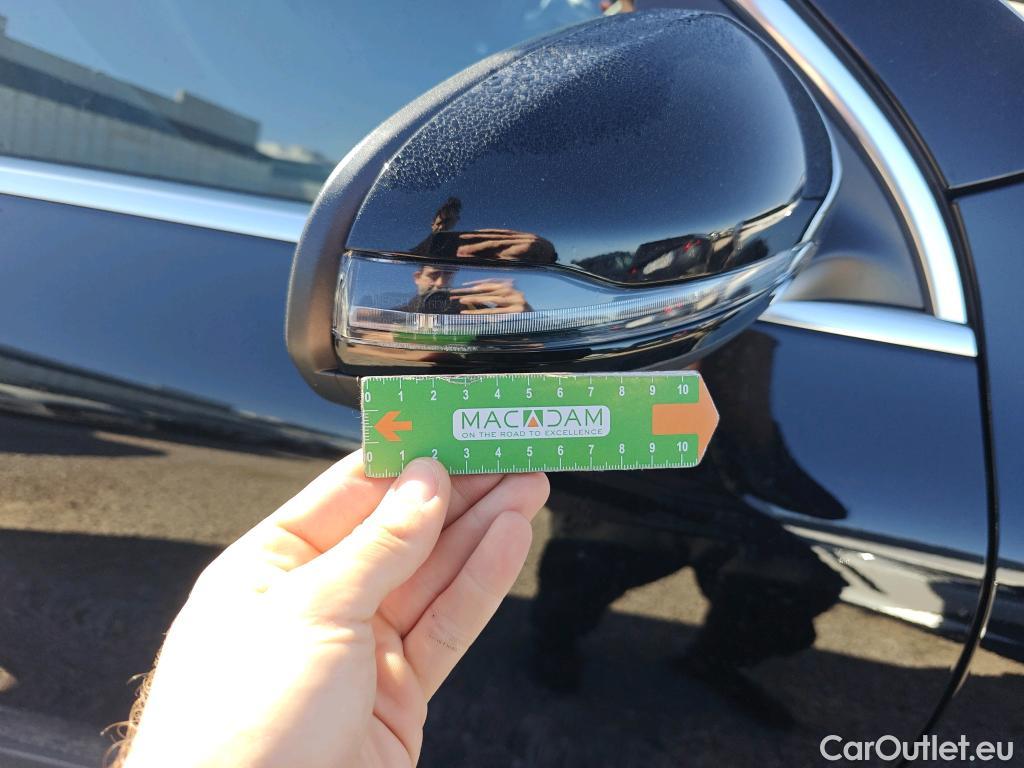  Mercedes  GLA MERCEDES-BENZ  / 2020 / 5P / todoterreno  200 D #31