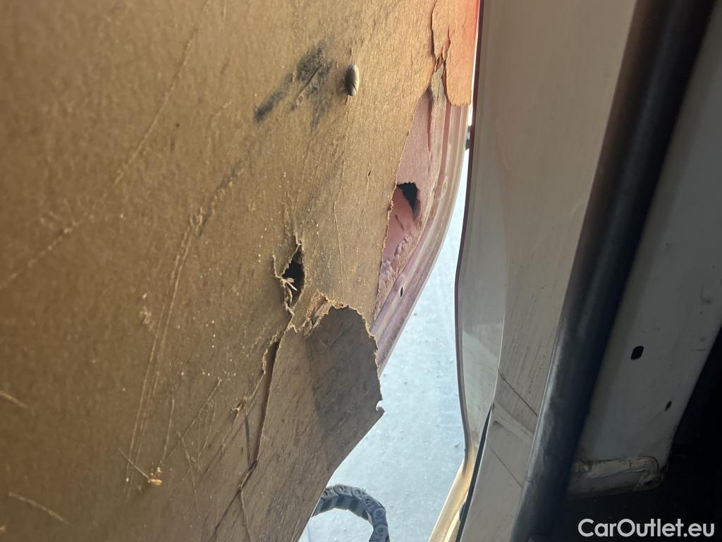  Toyota  Proace TOYOTA  / 2016 / 4P / furgón FU. MEDIO (L1) 2.0D 90kW COMFORT CARGA + #37