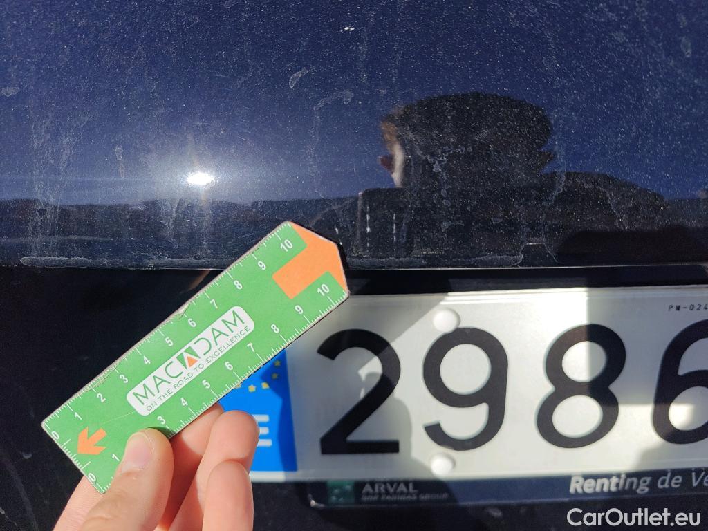  Mercedes  GLA MERCEDES-BENZ  / 2020 / 5P / todoterreno  200 D #34